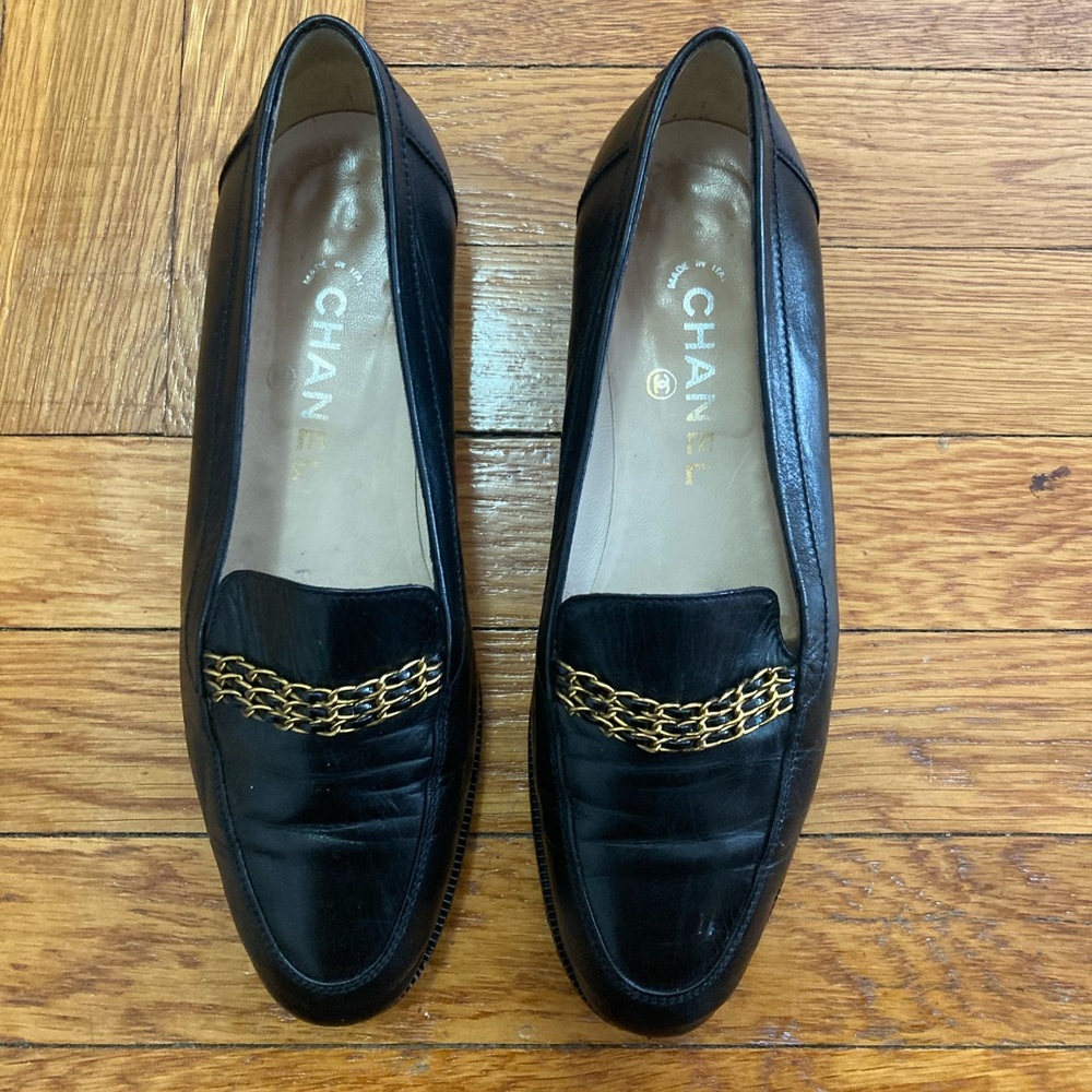 Vintage CHANEL Black Flats with Gold Chain Accent